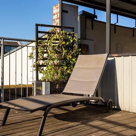 200 M Fra Rutebilstation - Privat Terrasse, Grill